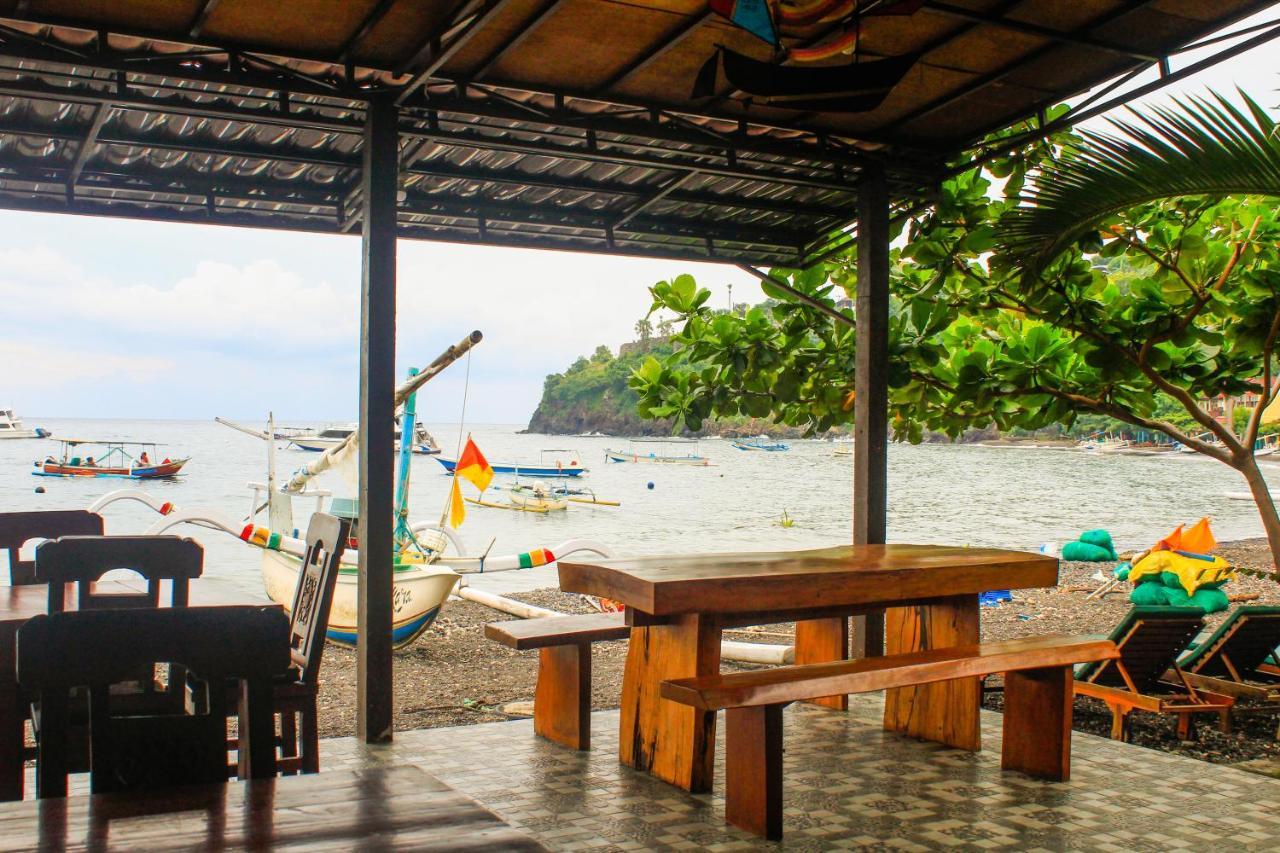 Coconut Beach Bungalows & Warung Амед Екстер'єр фото